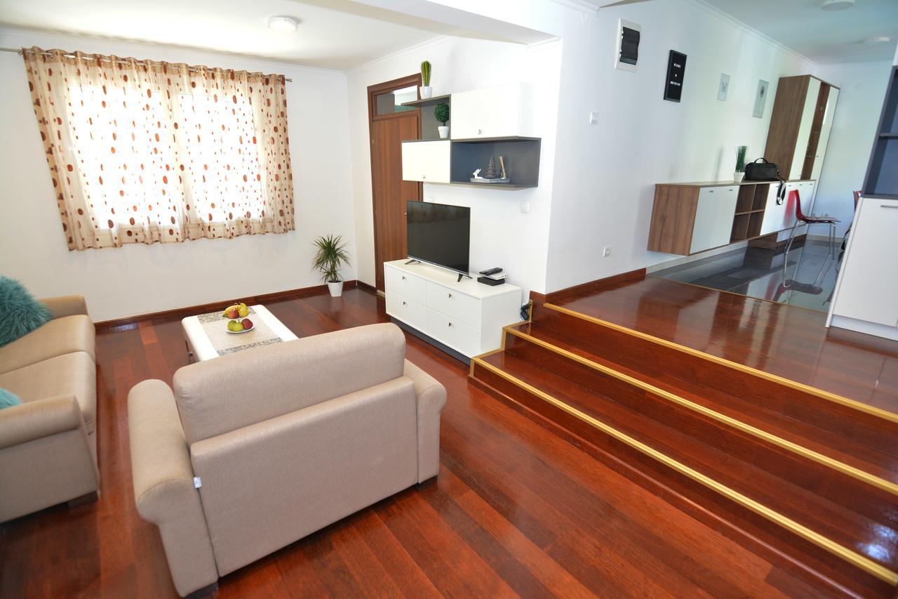 Tropicoco Apartments Тиват Экстерьер фото