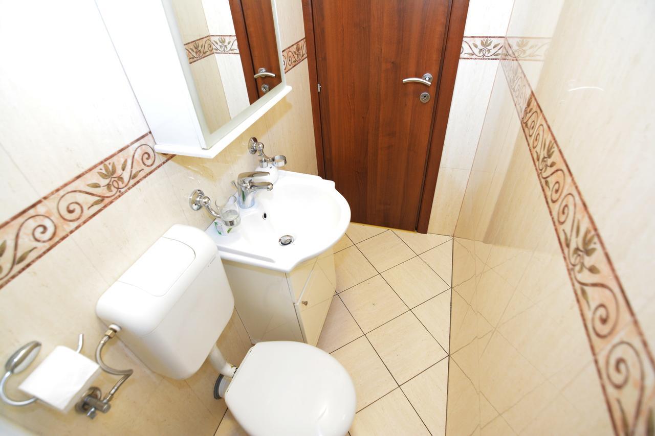 Tropicoco Apartments Тиват Экстерьер фото