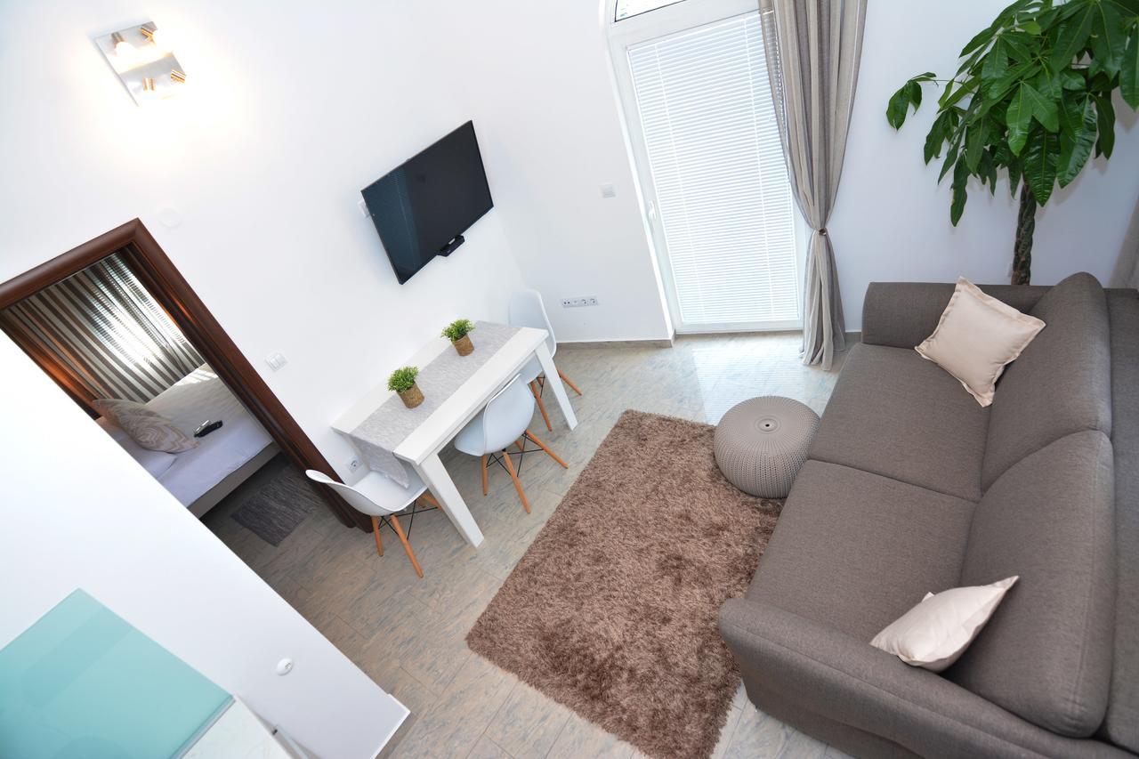 Tropicoco Apartments Тиват Экстерьер фото