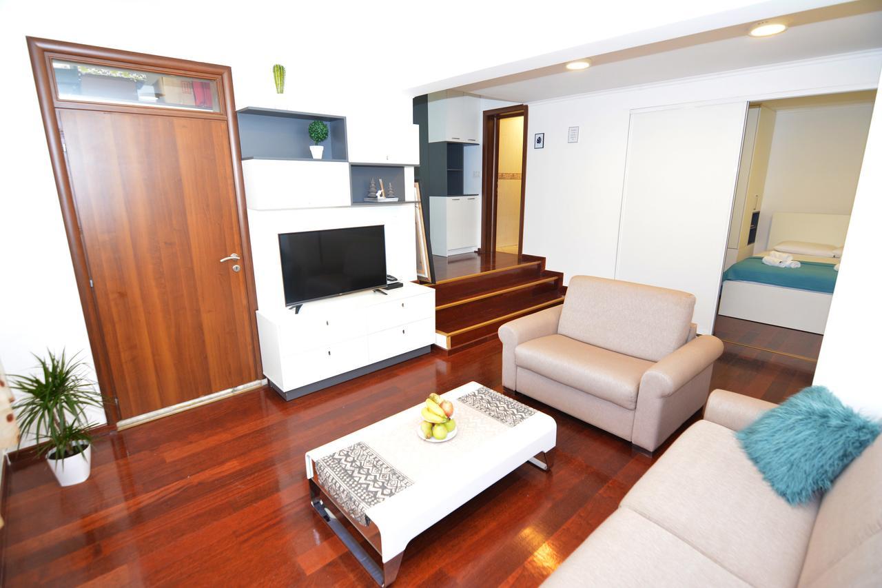 Tropicoco Apartments Тиват Экстерьер фото