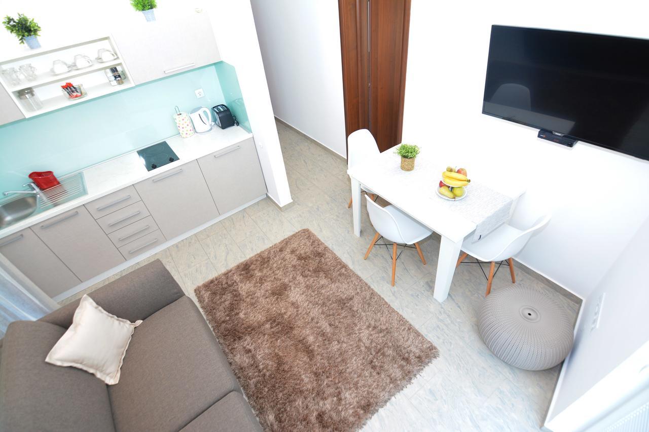 Tropicoco Apartments Тиват Экстерьер фото