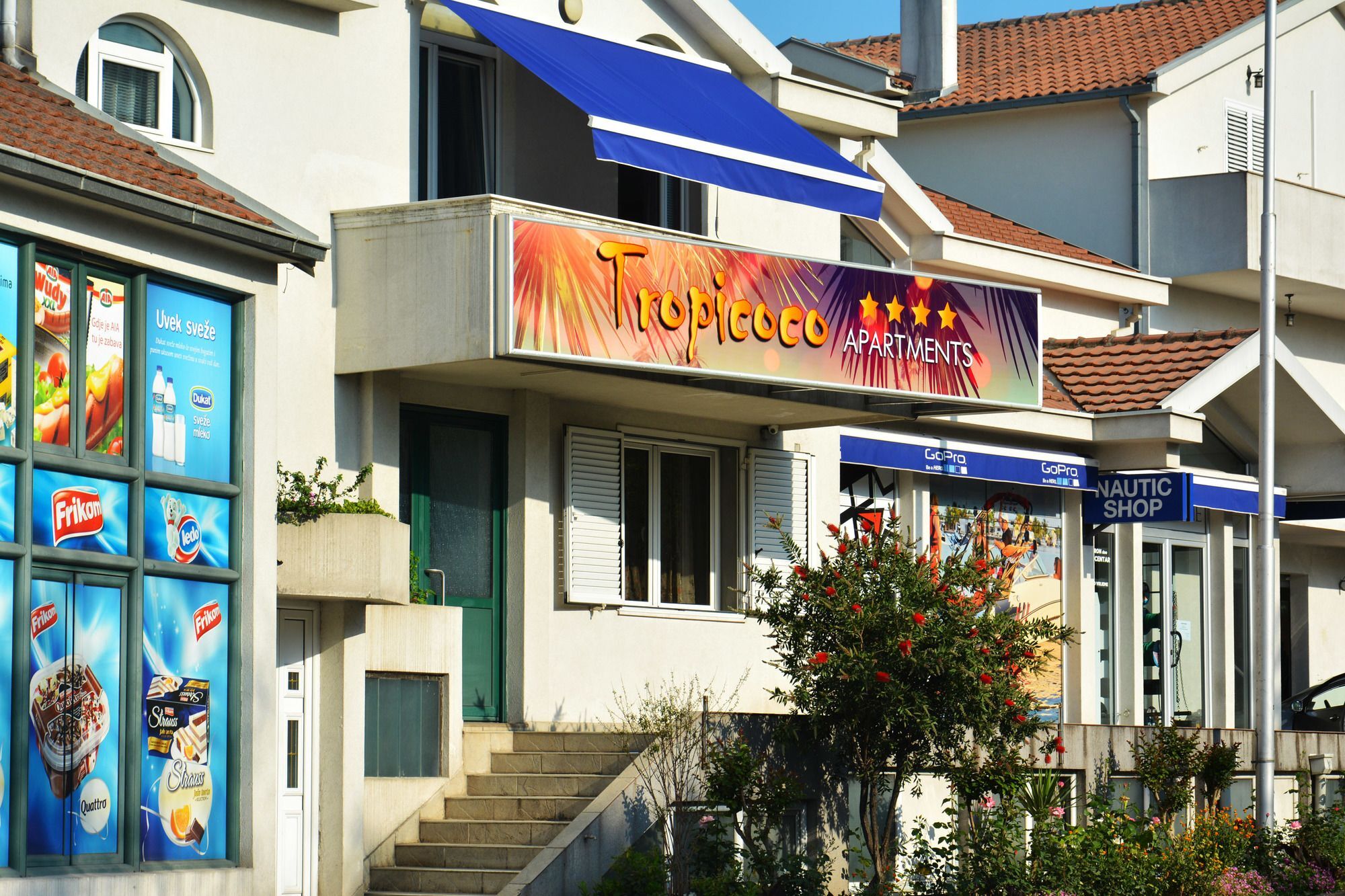 Tropicoco Apartments Тиват Экстерьер фото